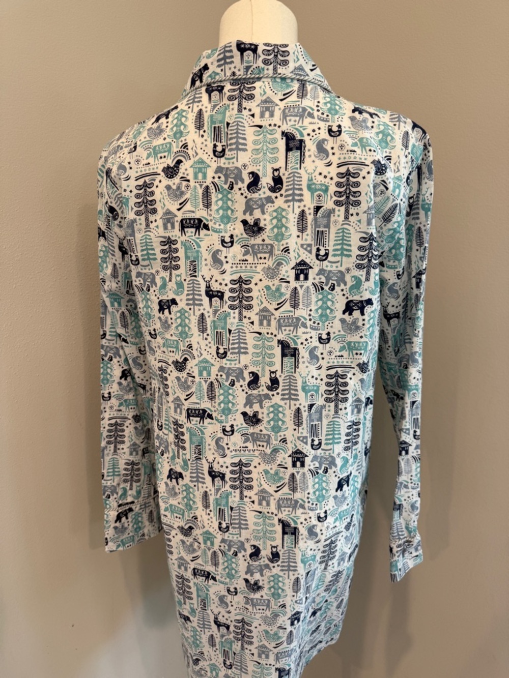Roller Rabbit Nordic Folk Button-Front Nightshirt - Picture 7 of 7